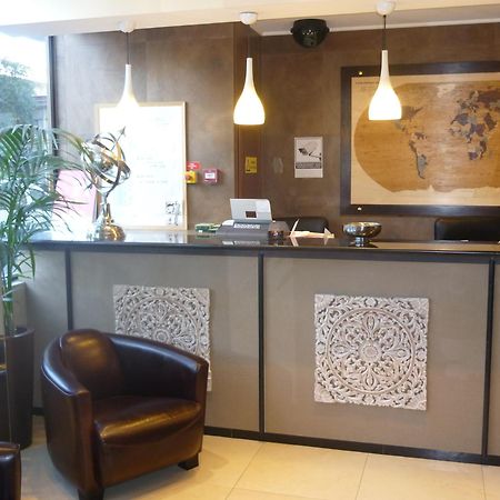 Antares Hostel Nice Bagian luar foto