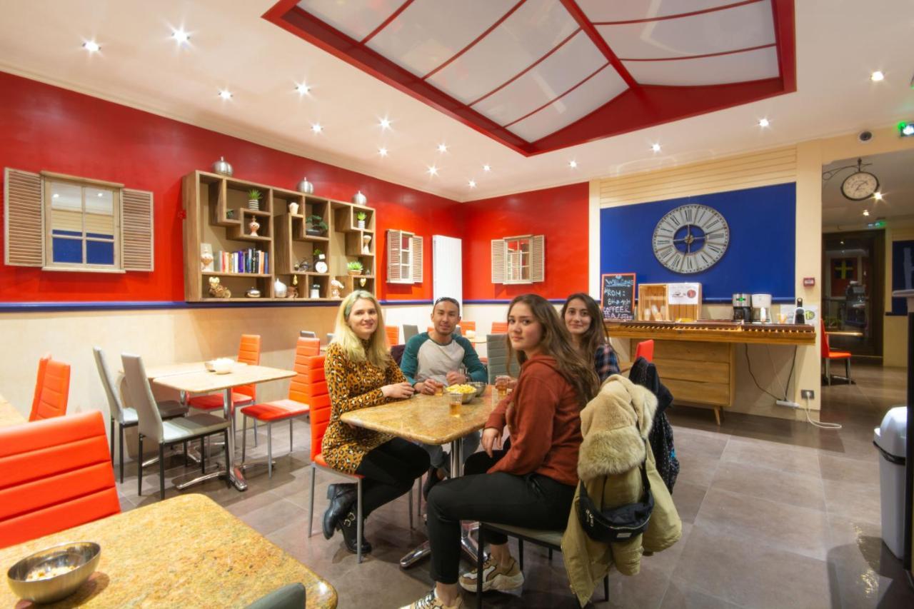 Antares Hostel Nice Bagian luar foto